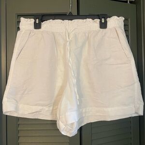 Linen blend shorts